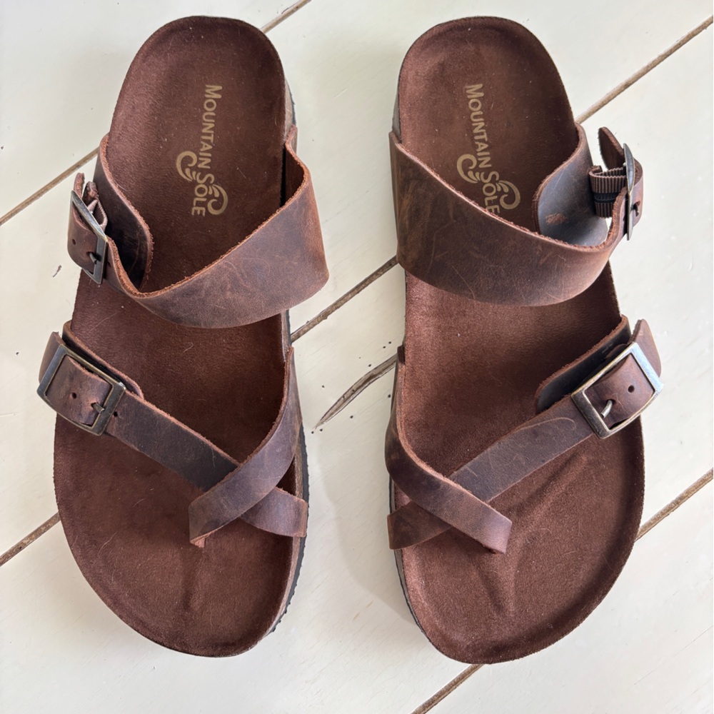 Mountain Sole Brown Leather Slip On Sandals Women’s 8 Adjustable Straps Boho NEW